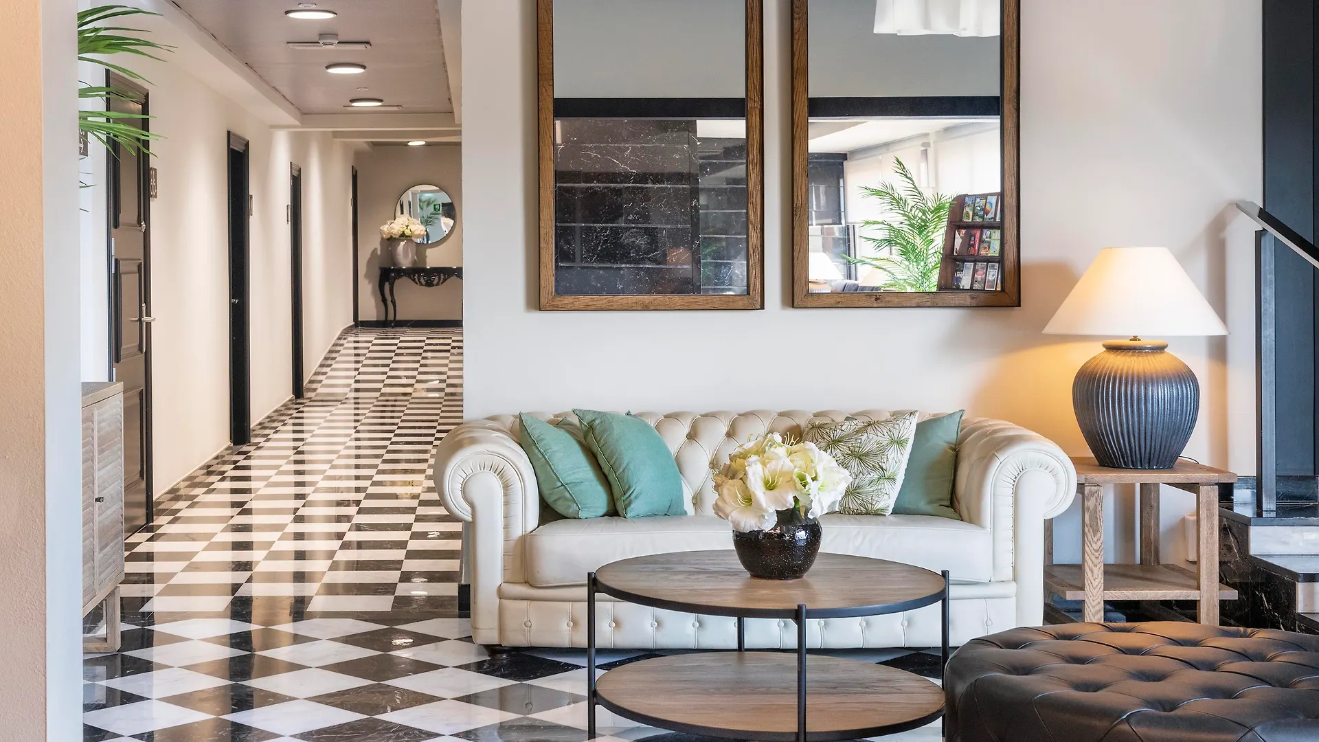Salles Hotel Aeroport De Girona Риудельотс-де-ла-Сельва Испания
